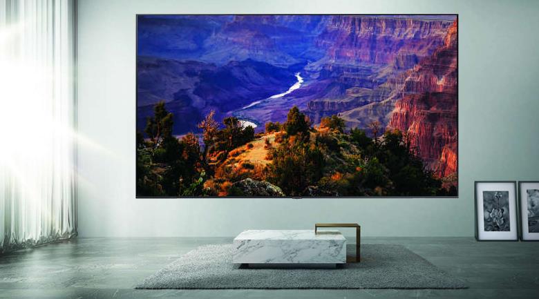 Smart Tivi Samsung 4K 65 Inch UA65AU7000